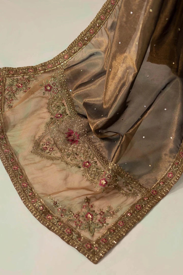 SOIREE D4 pakistani fashion outfit with coordinated formal styling.